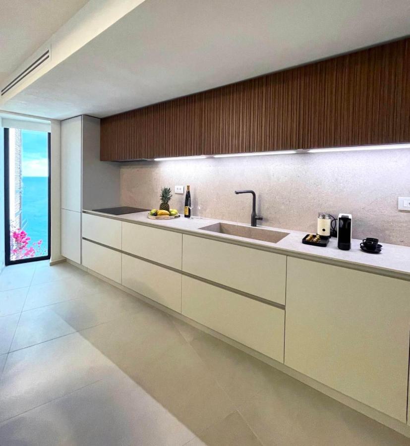 Mystique Luxury Suite Ahliá Kültér fotó