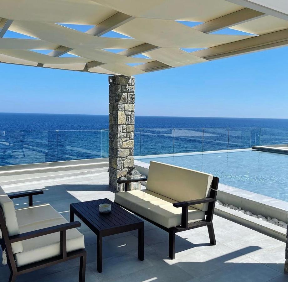 Mystique Luxury Suite Ahliá Kültér fotó