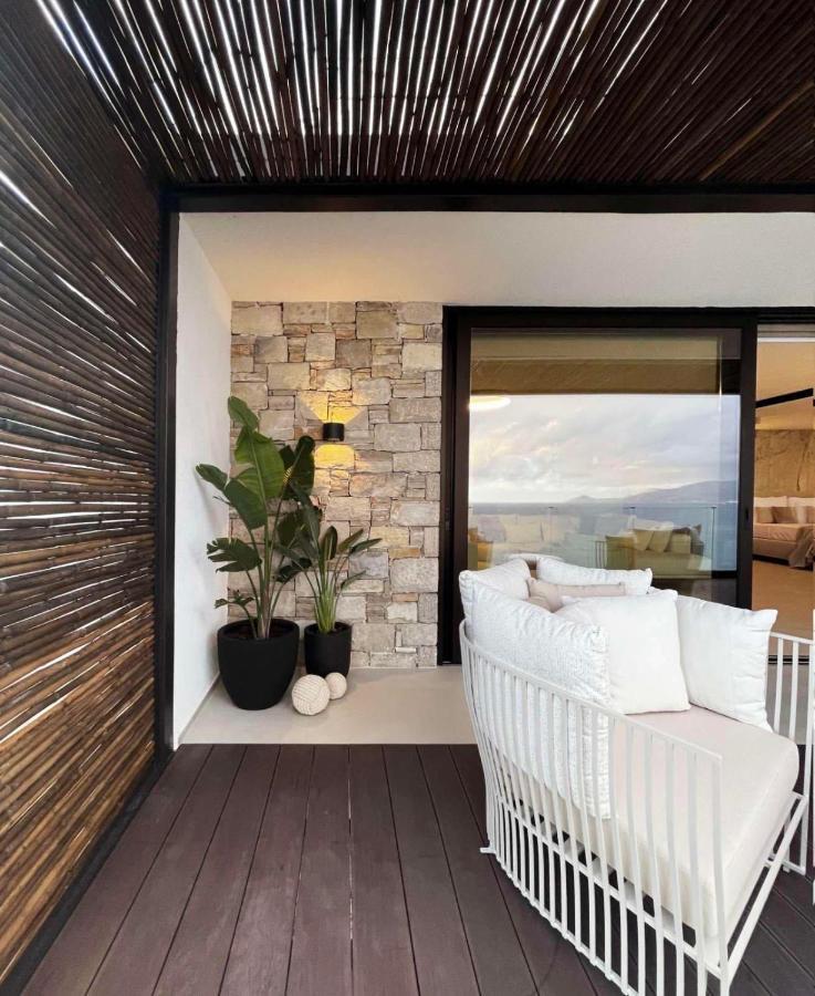 Mystique Luxury Suite Ahliá Kültér fotó