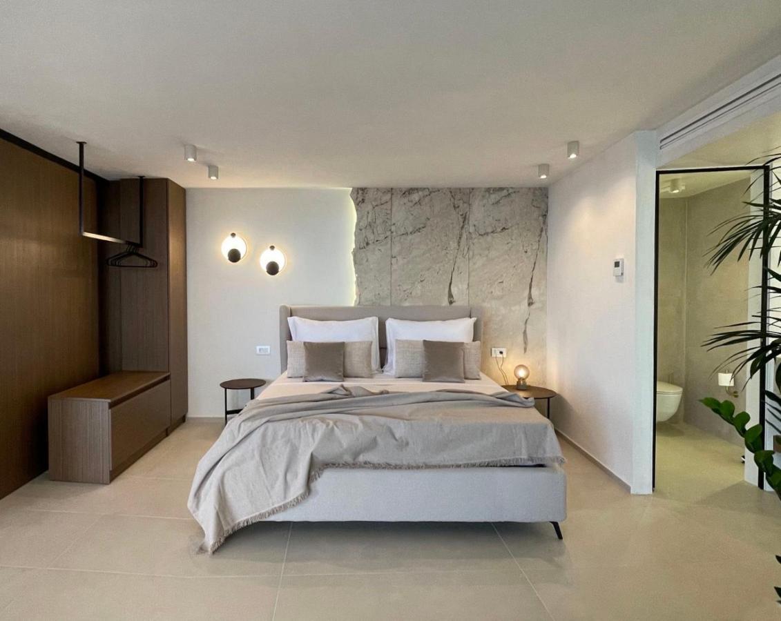 Mystique Luxury Suite Ahliá Kültér fotó
