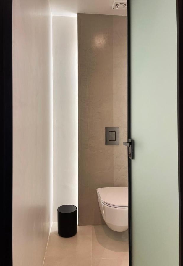 Mystique Luxury Suite Ahliá Kültér fotó