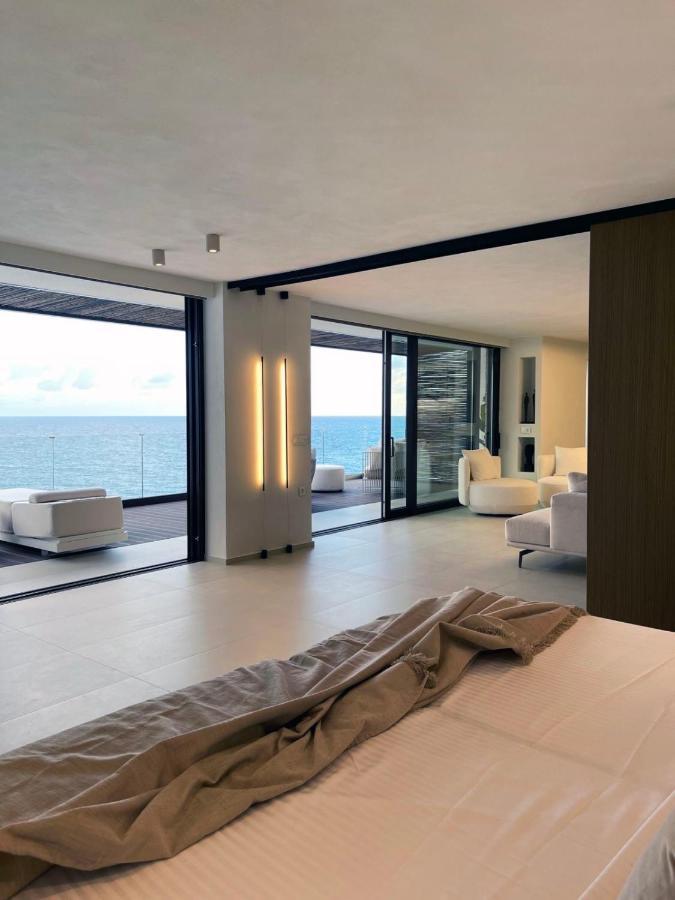 Mystique Luxury Suite Ahliá Kültér fotó