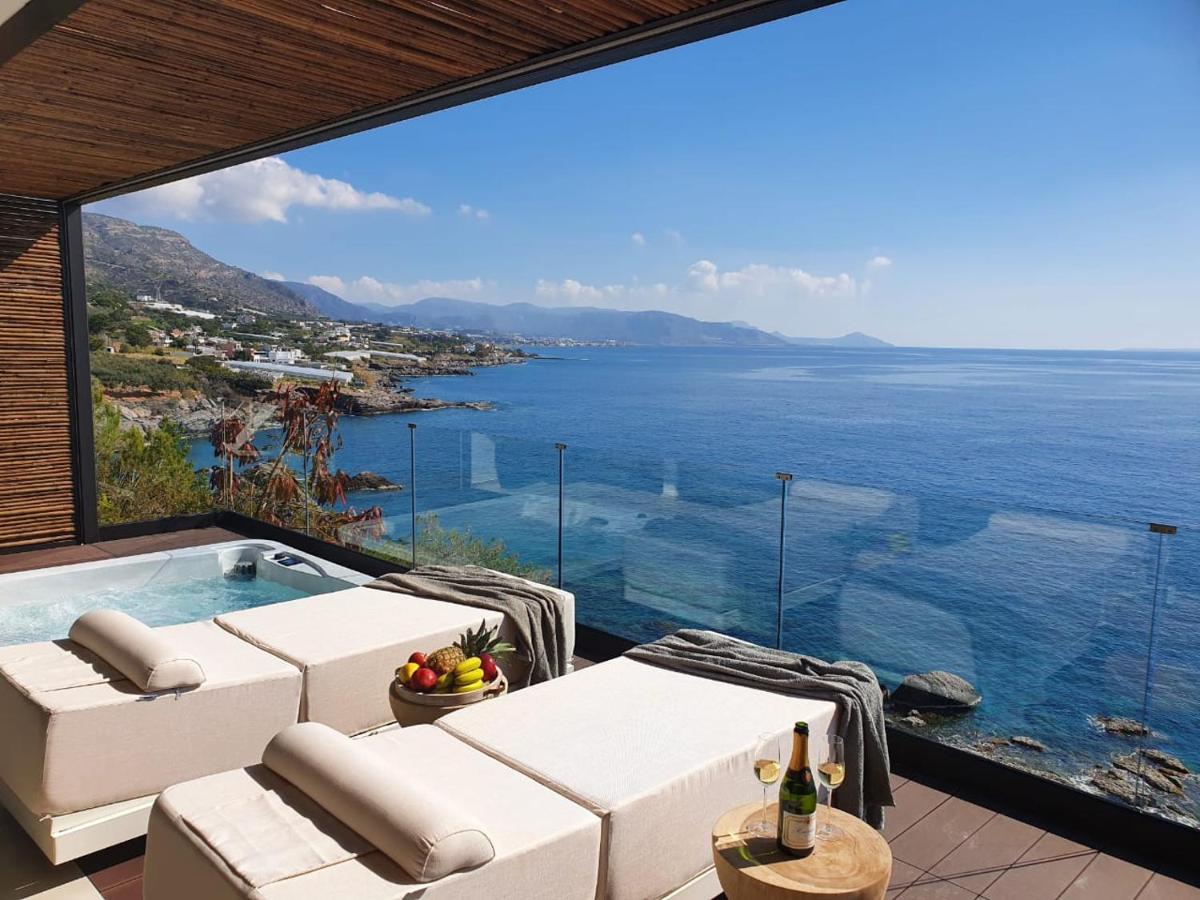 Mystique Luxury Suite Ahliá Kültér fotó