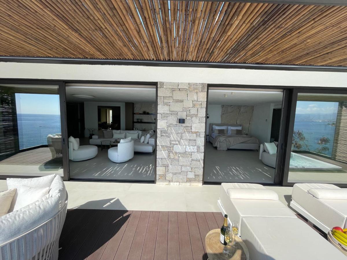 Mystique Luxury Suite Ahliá Kültér fotó